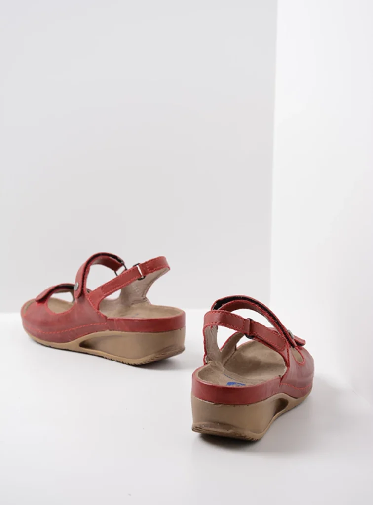 Wolky Sandals 00425 Shallow 30500 red leather