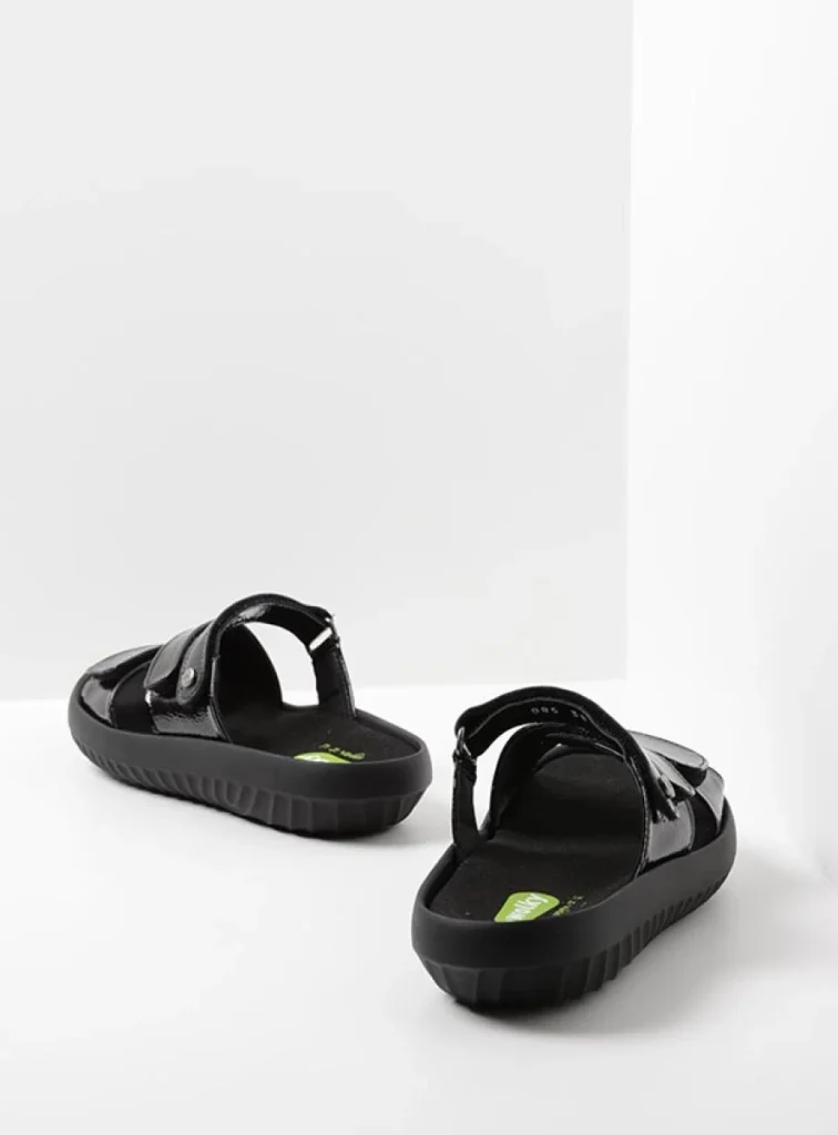 Wolky Sandals 00889 Sense Vegan 96000 black patent leather