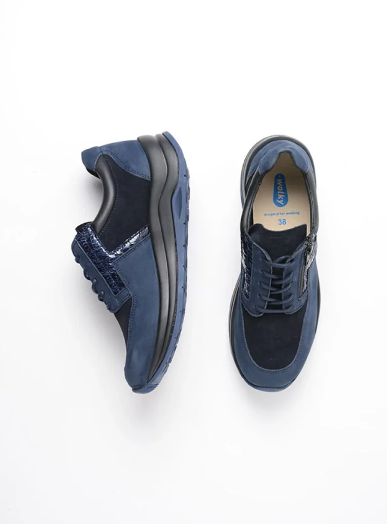 Wolky Trainers 00979 Comrie 91801 blue combi leather