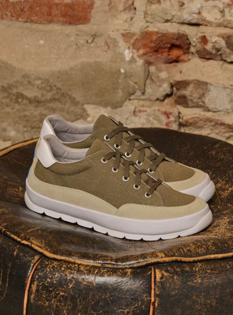Wolky Lace up shoes 01425 Babati 94375 khaki canvas/suede