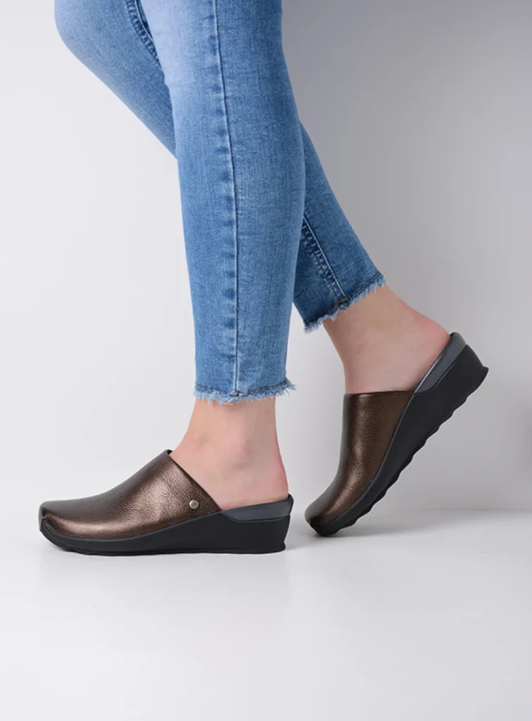 Wolky Clogs 02575 Go 71320 bronze leather