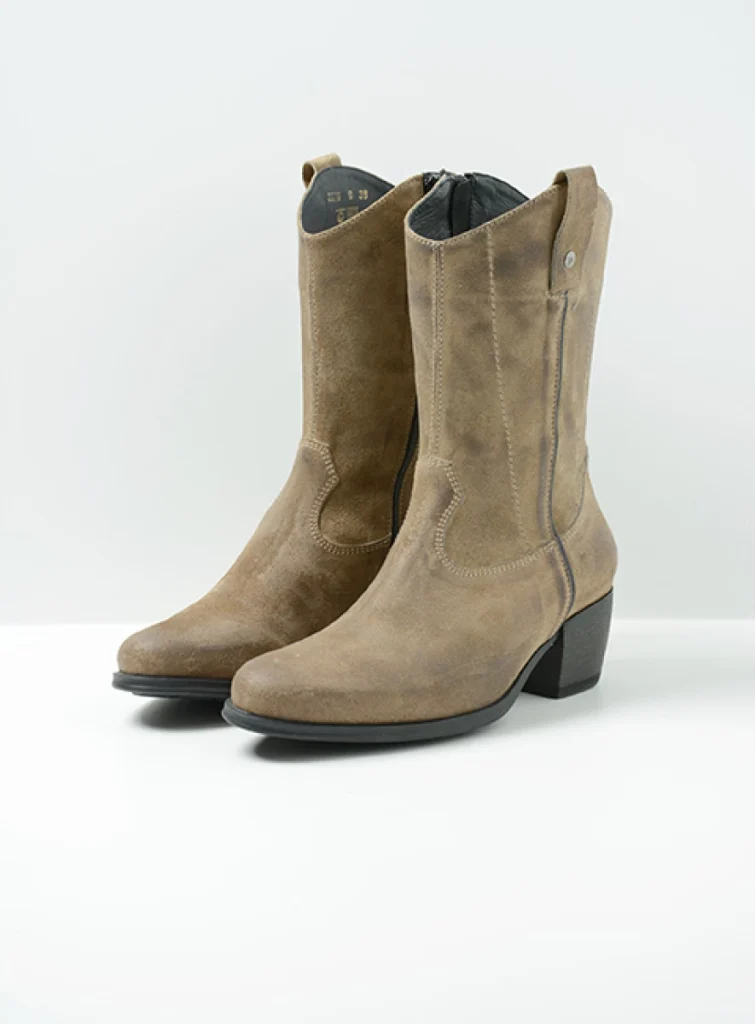 Wolky Boots 02876 Caprock 45150 taupe suede