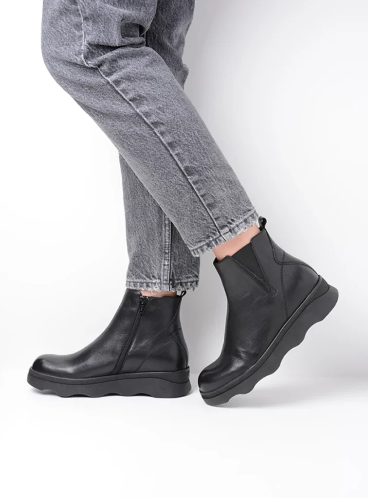 Wolky Boots 02976 Nigata 30000 black leather