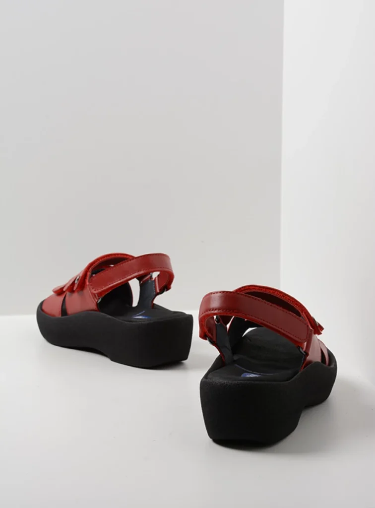 Wolky Sandals 03223 Avalon 30500 red leather