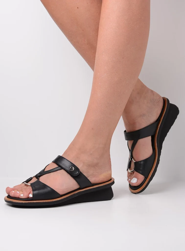 Wolky Sandals 03307 Isa 21000 black leather