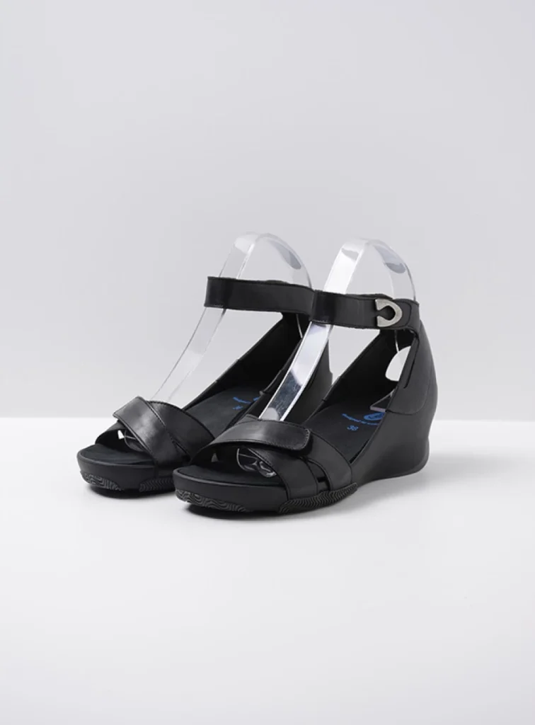 Wolky Sandals 03776 Era 20000 black leather