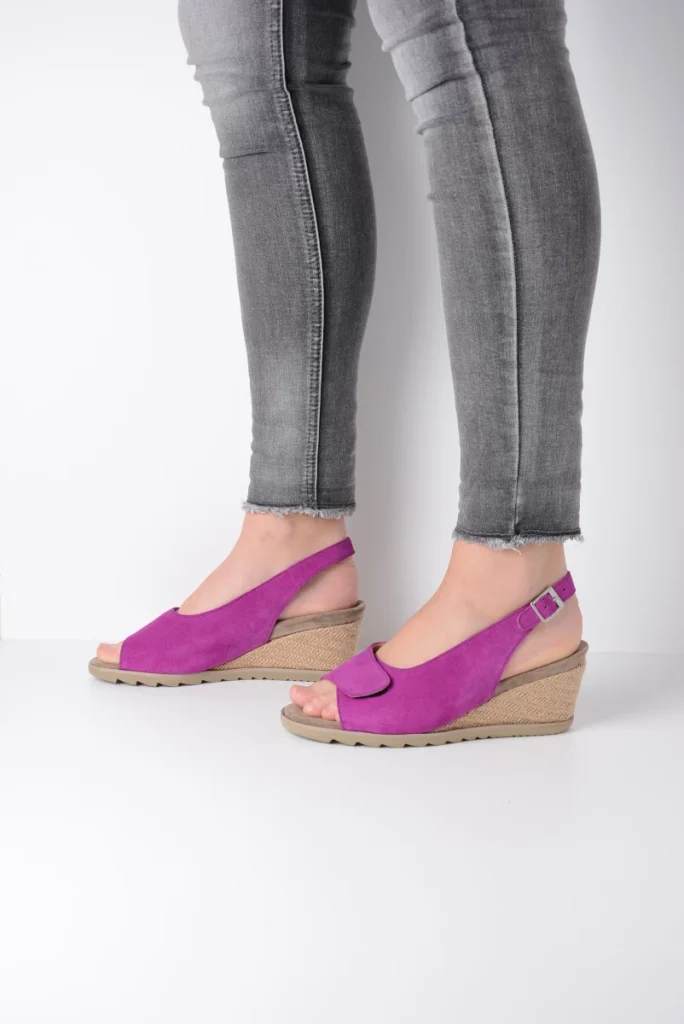 Wolky Sandals 04680 Murcia 40660 fuchsia suede