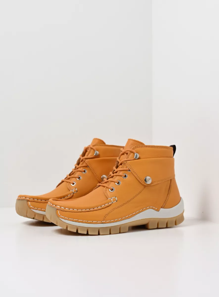 Wolky Lace up boots 04700 Jump Summer 20557 light orange leather