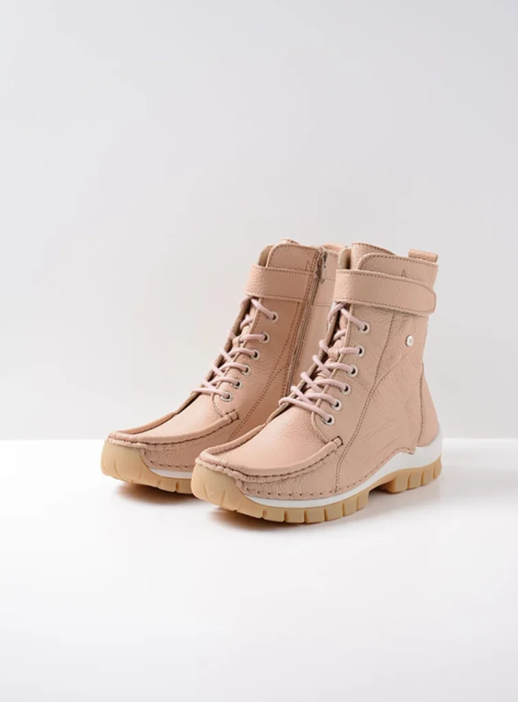 Wolky Lace up boots 04738 Reach 71145 light beige leather