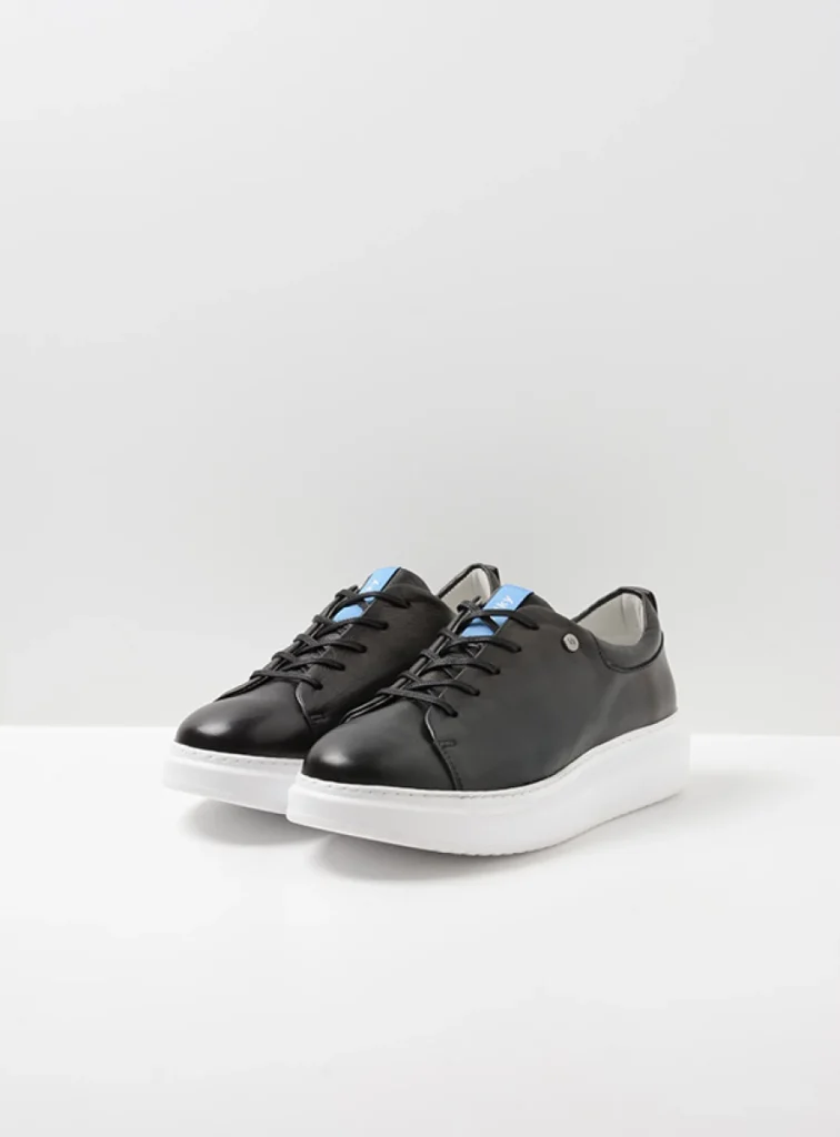 Wolky Trainers 05875 Move it 20000 black leather