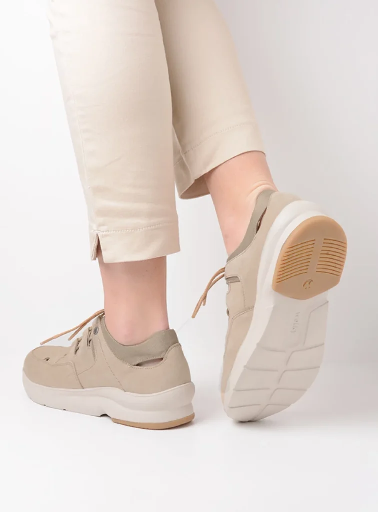 Wolky Lace up shoes 05894 Galena 11390 beige nubuck