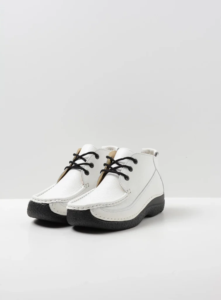 Wolky Comfort shoes 06200 Roll Moc 70100 white leather