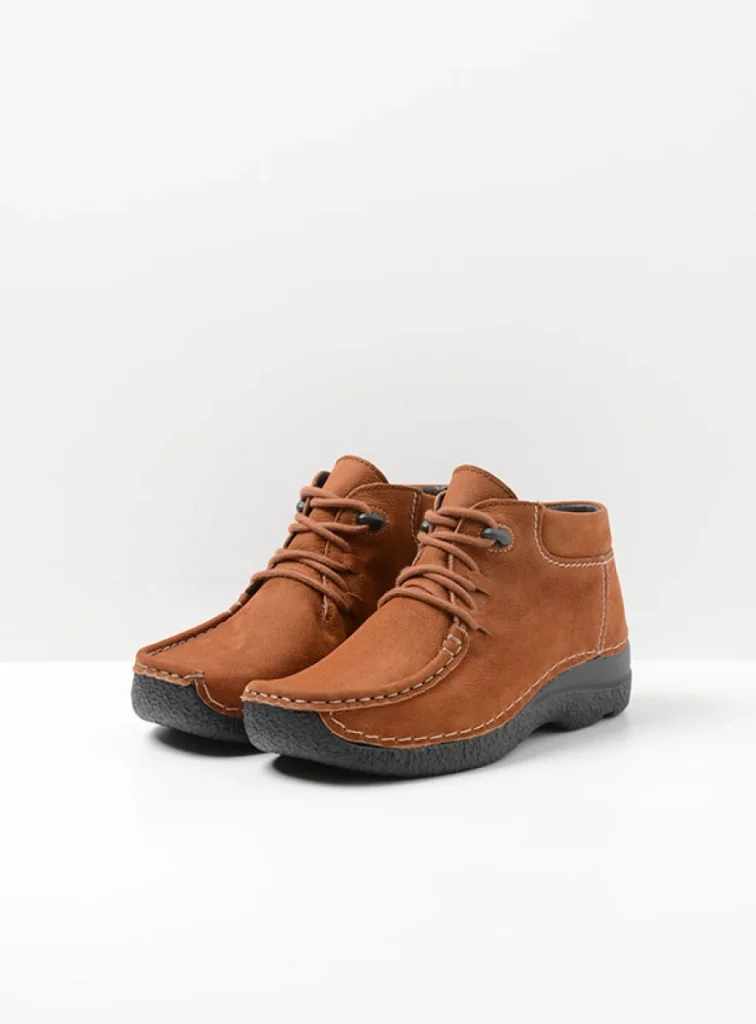 Wolky Lace up boots 06253 Seamy Moc 11430 cognac nubuck