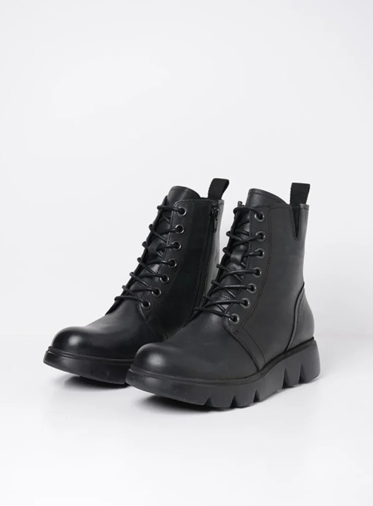 Wolky Lace up boots 06325 Hope XW 30000 black leather