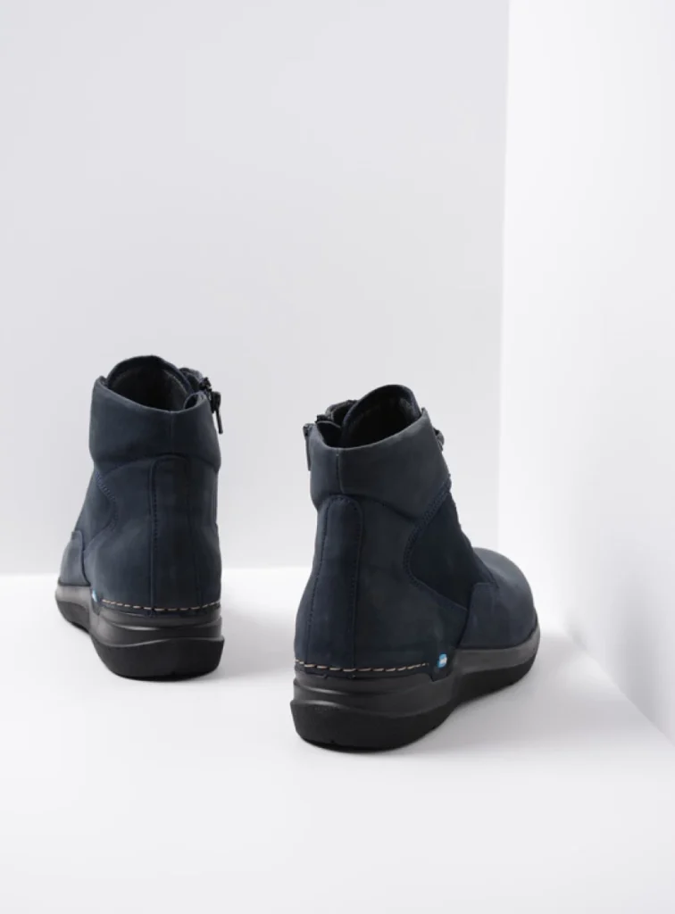 Wolky Lace up boots 06612 Whynot 16800 blue nubuck