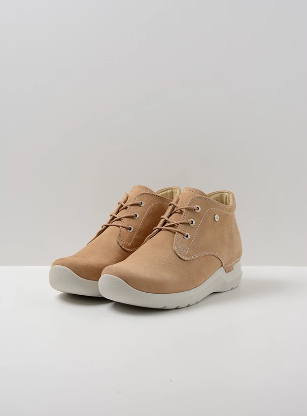 wolky high lace up shoes 06617 truth 11390 beige nubuck front