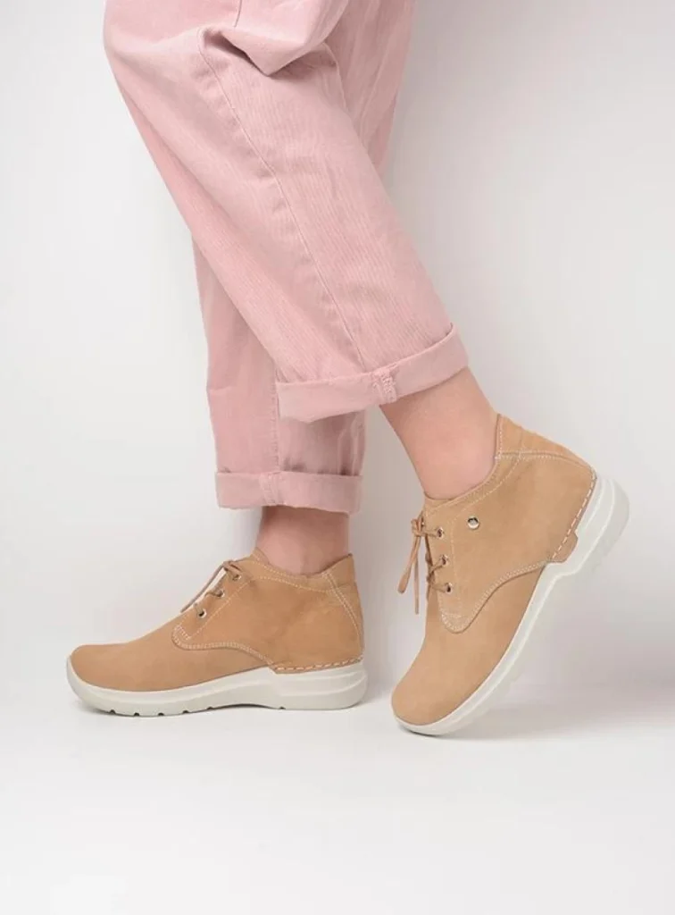 Wolky Lace up boots 06618 Truth HV 11390 beige nubuck