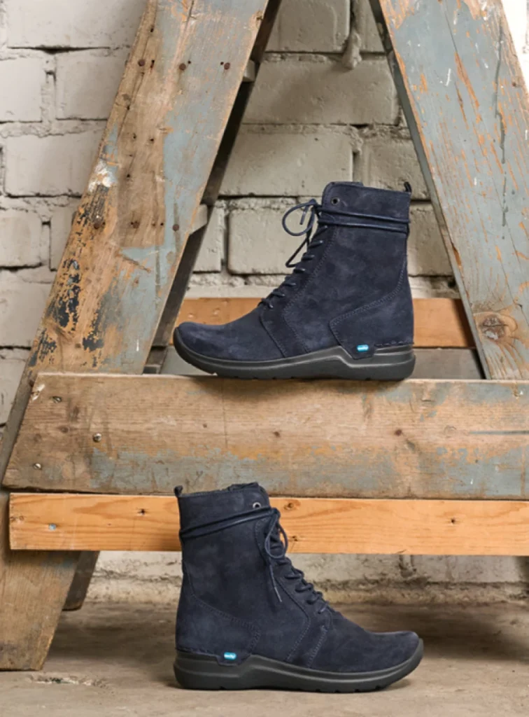 Wolky Lace up boots 06626 Bluff 40800 blue suede